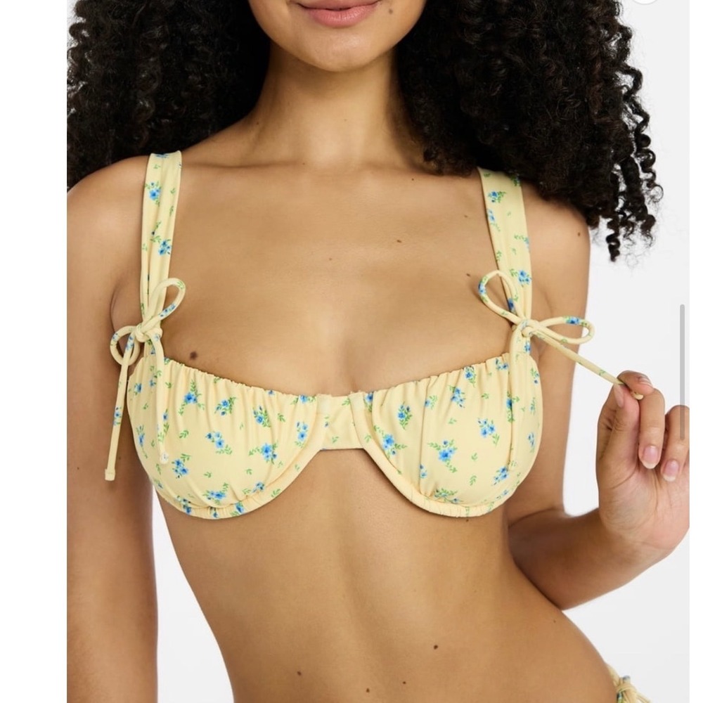 No Boundaries Yellow Floral Underwire Bikini Top Ruched Tie Straps Size L NEW